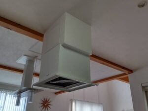 茨城キッチン取付け隊　センターレンジフードの取替　施工後